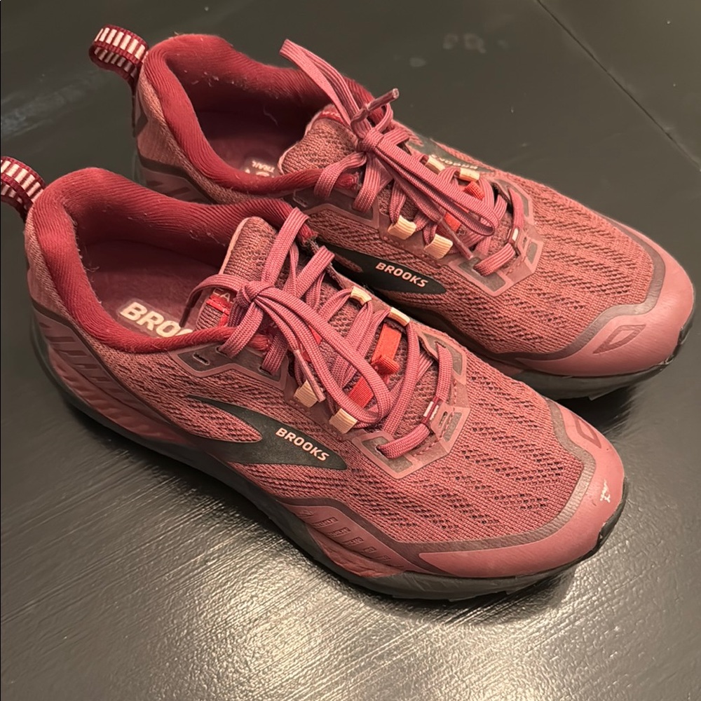 Brooks Women's Pink Running Shoes